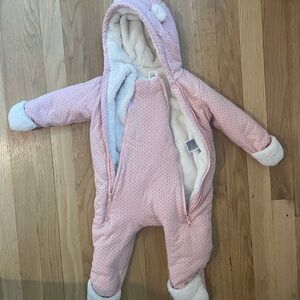 Gap baby bunting 6-12mos